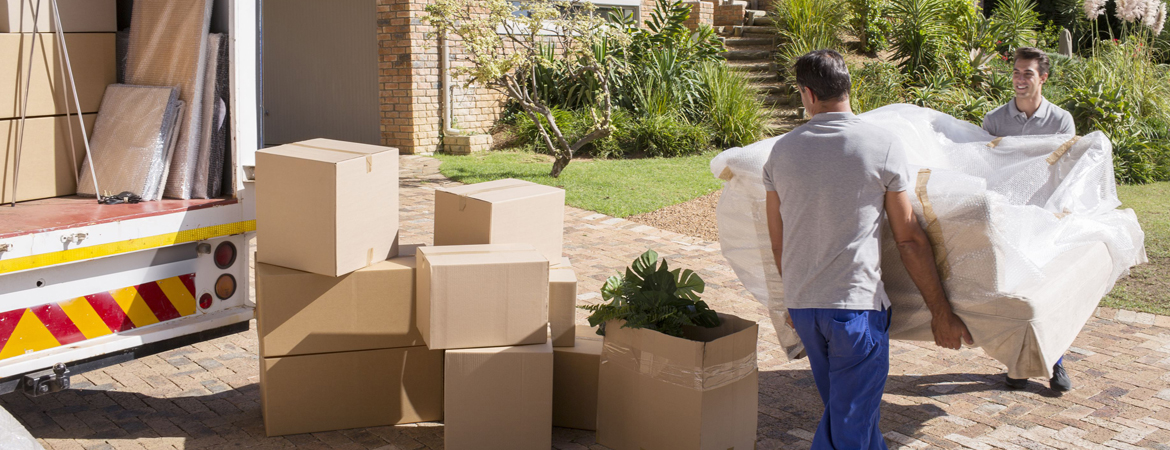 You are currently viewing The Benefits of Using a Professional Home Removals Service